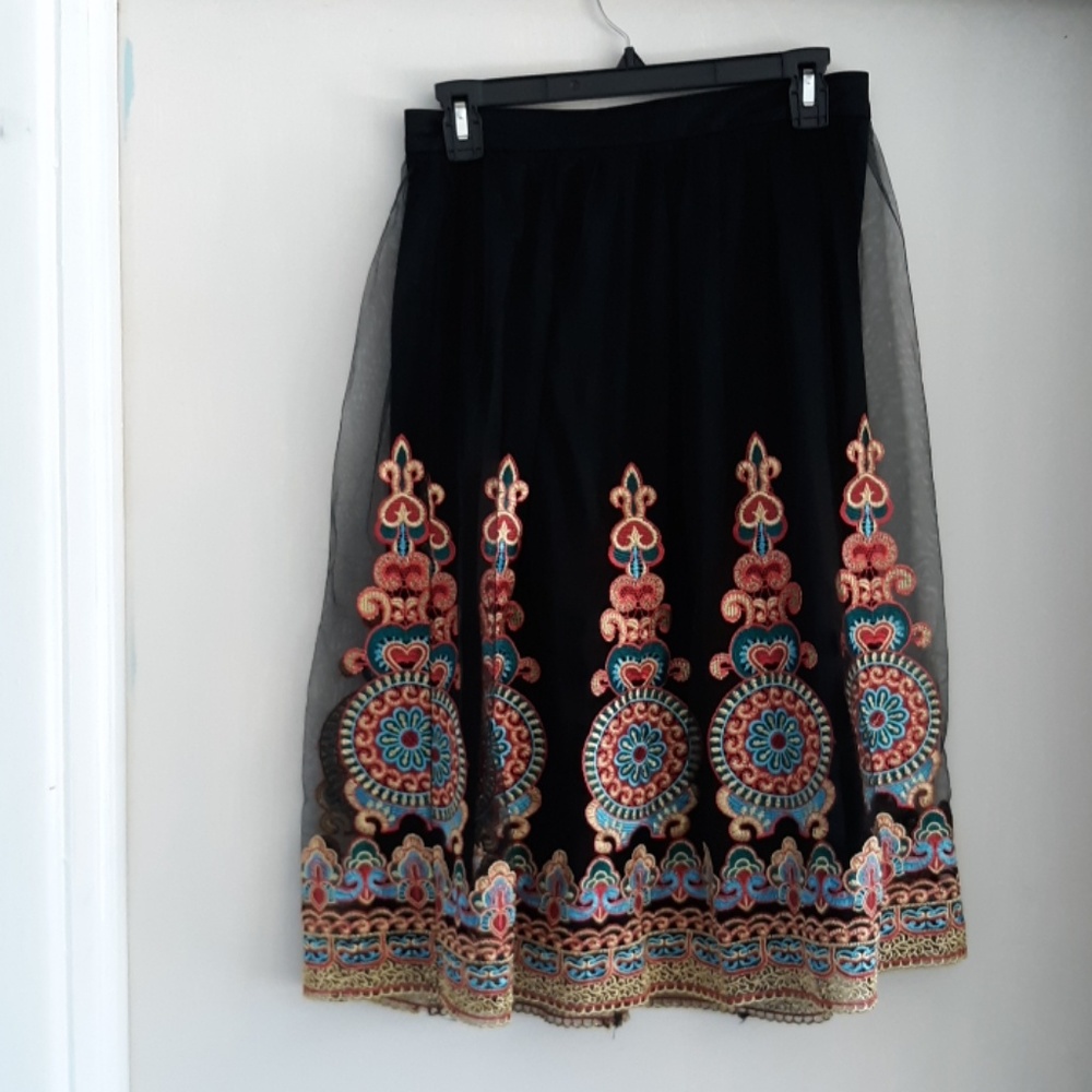 Forever 21 Tulle Embroidered Skirt